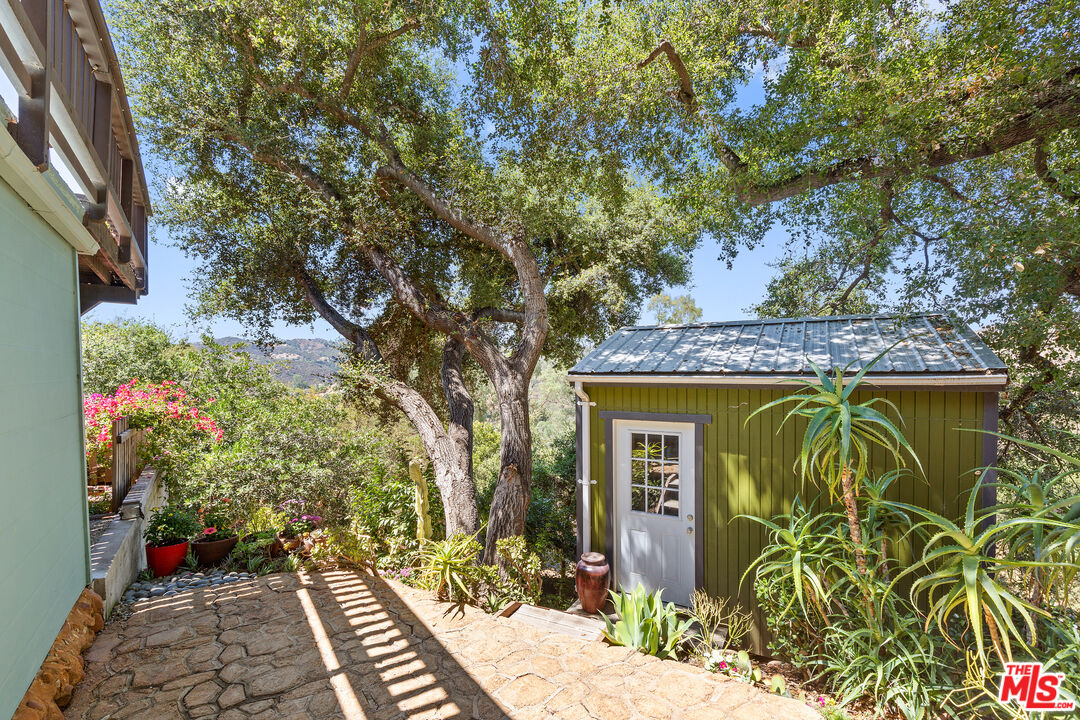 Property photo 33