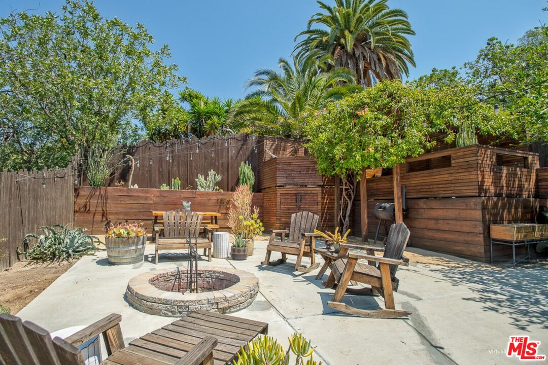 Property photo 35