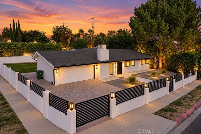 Property photo 33