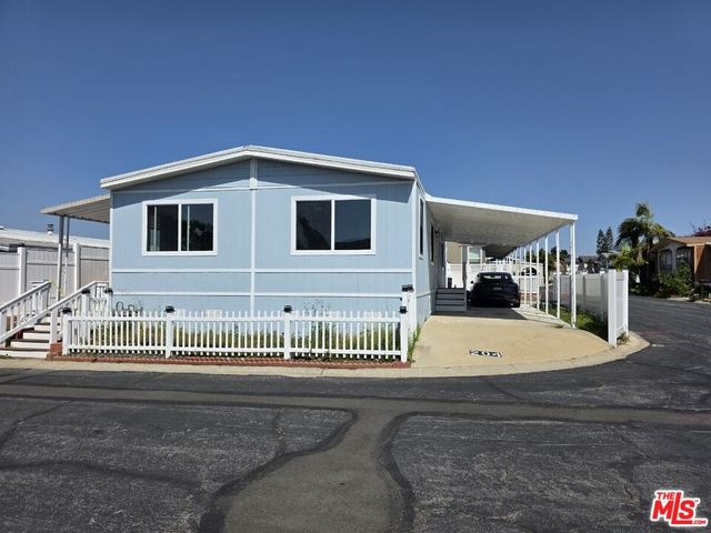 Property photo 40