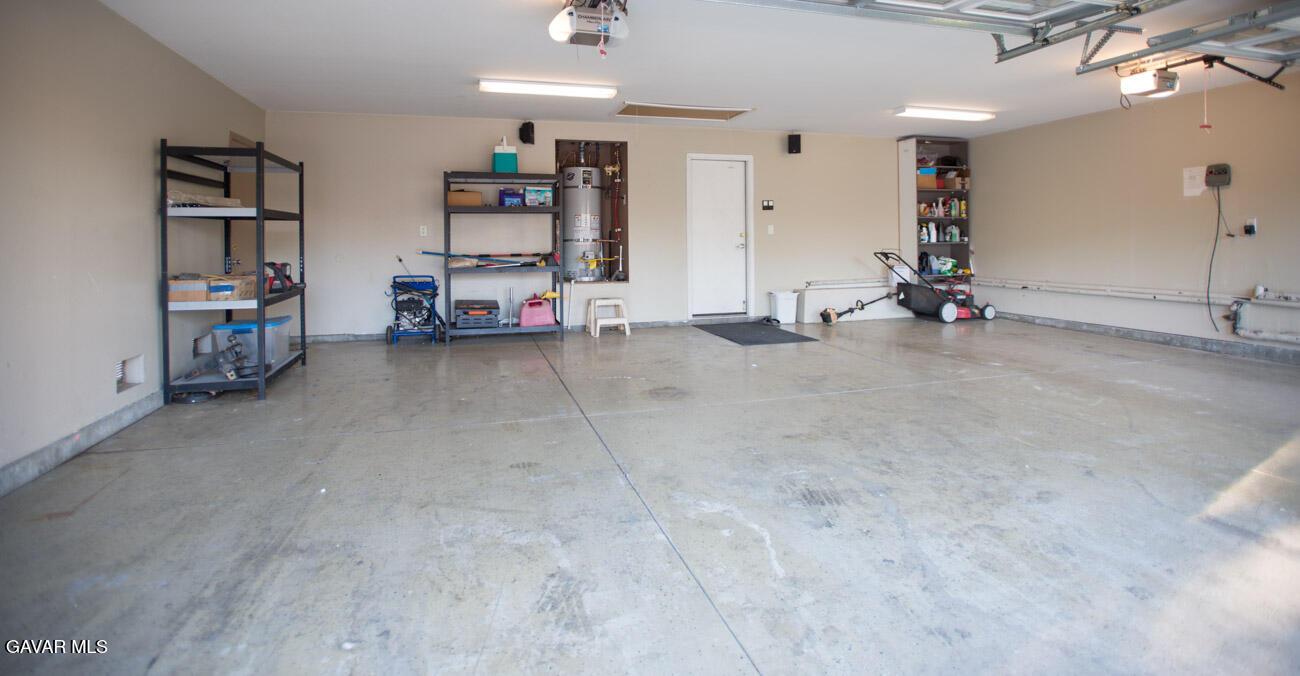 Property photo 38