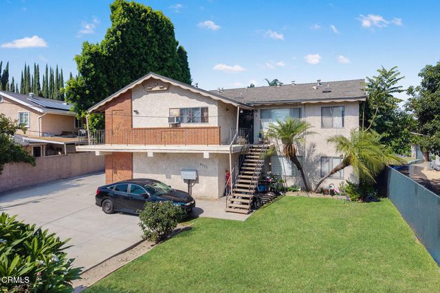 Property photo 35