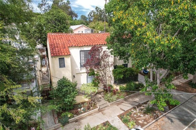 Property photo 28
