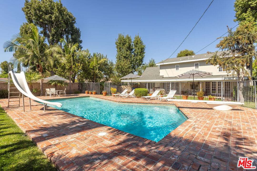 Property photo 34
