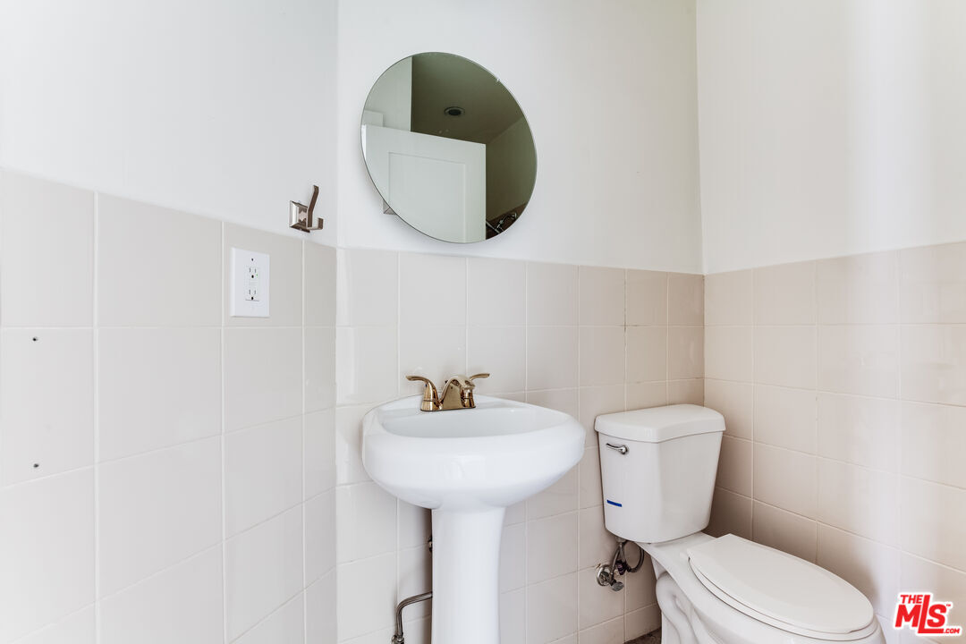 Property photo 48