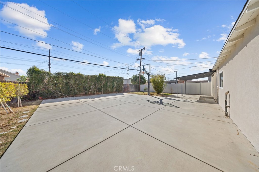 Property photo 40