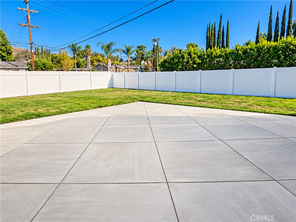 Property photo 40