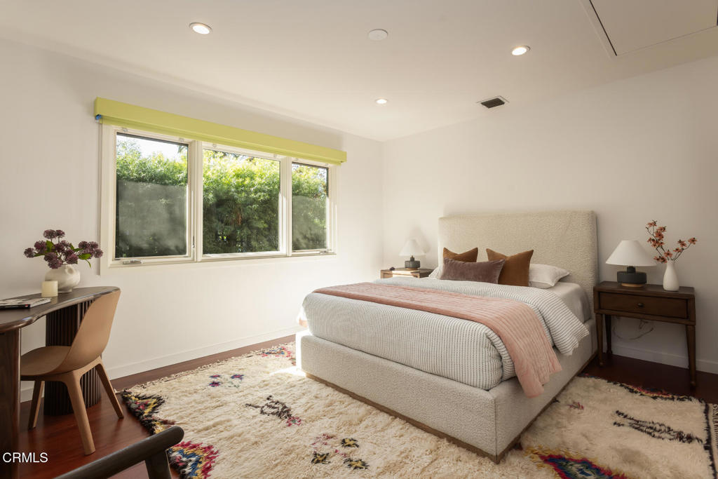 Property photo 50