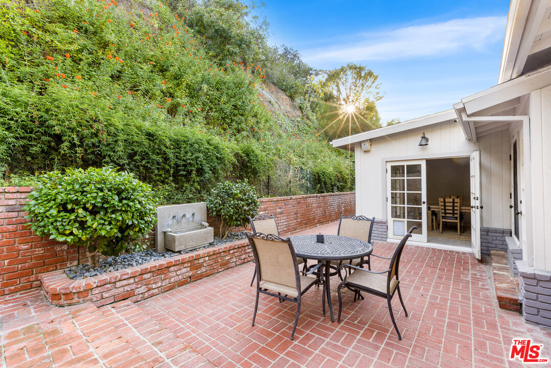 Property photo 25