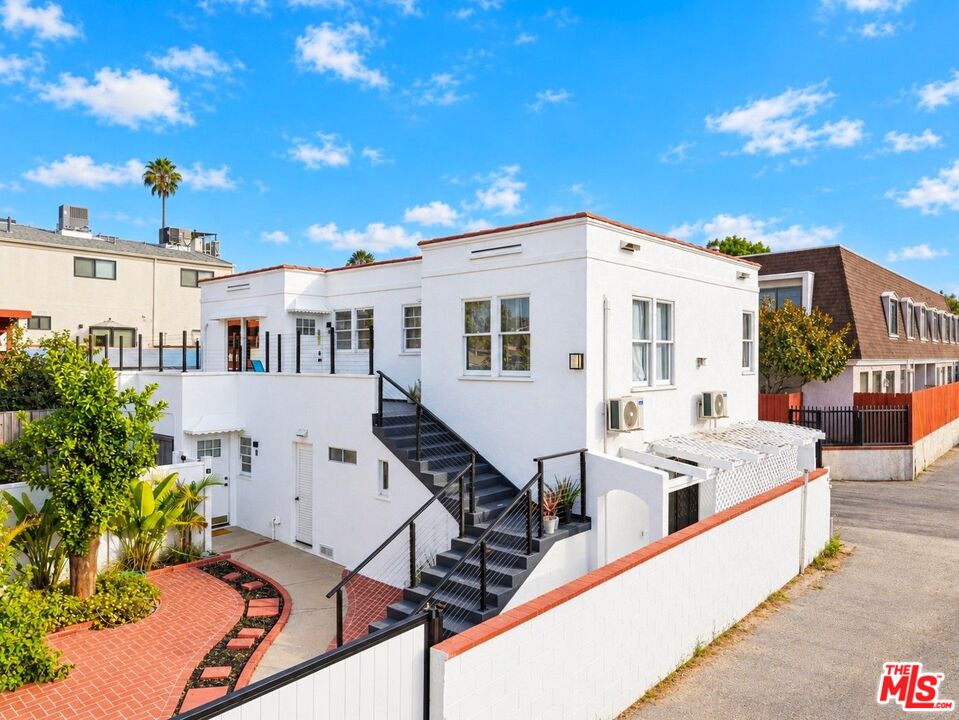 Property photo 30