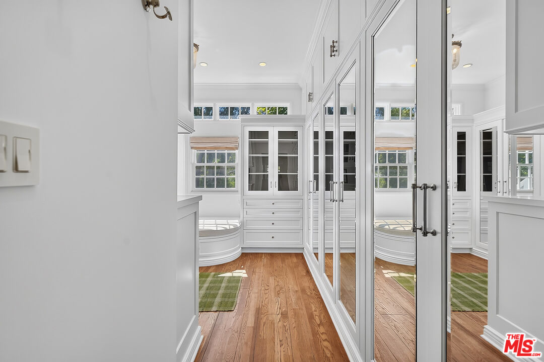 Property photo 44