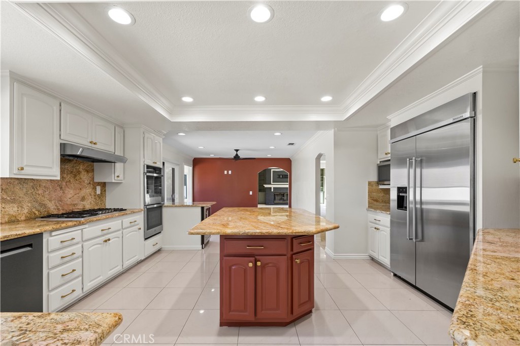 Property photo 35