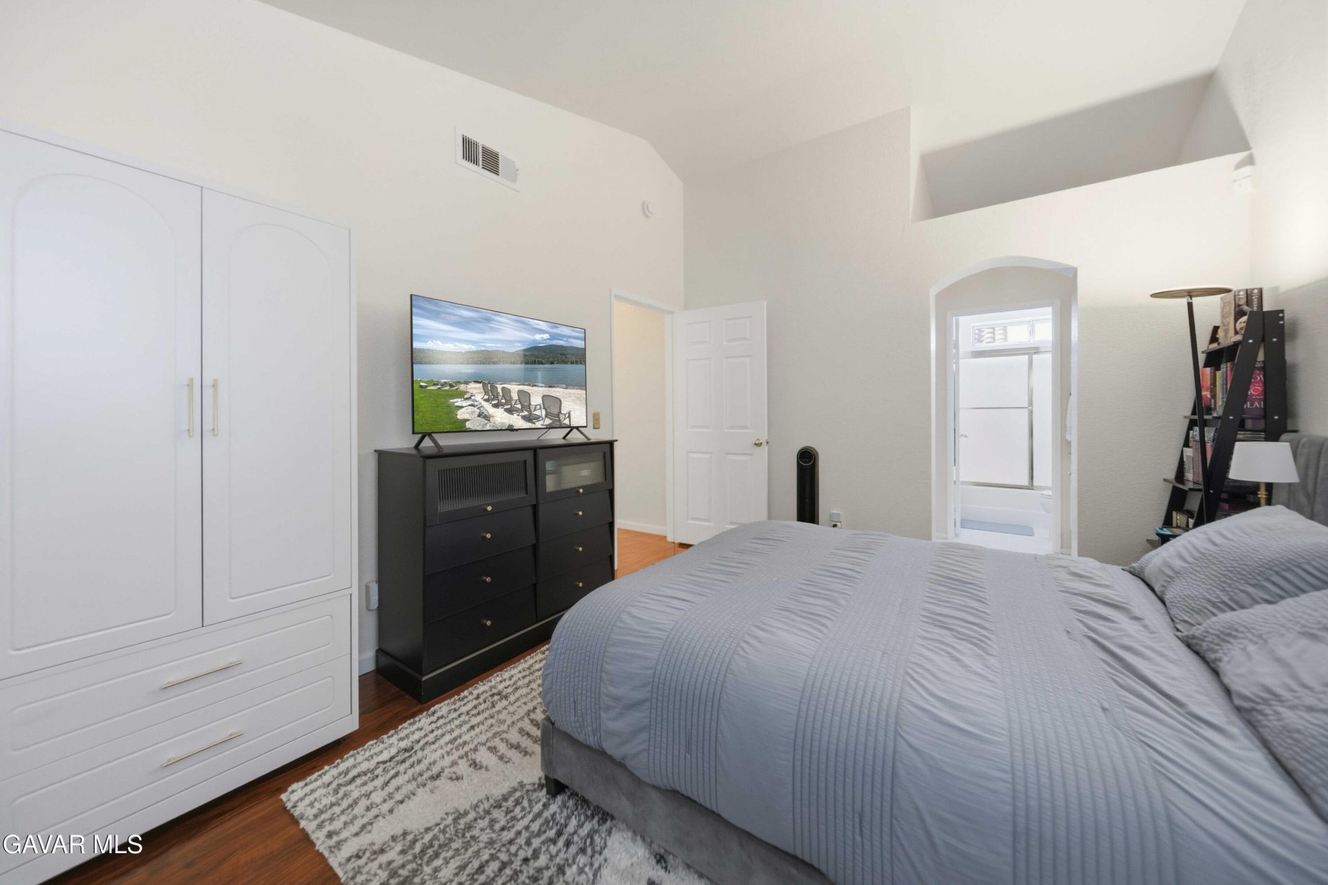 Property photo 22