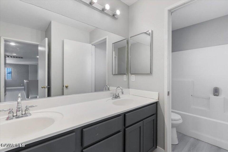 Property photo 24