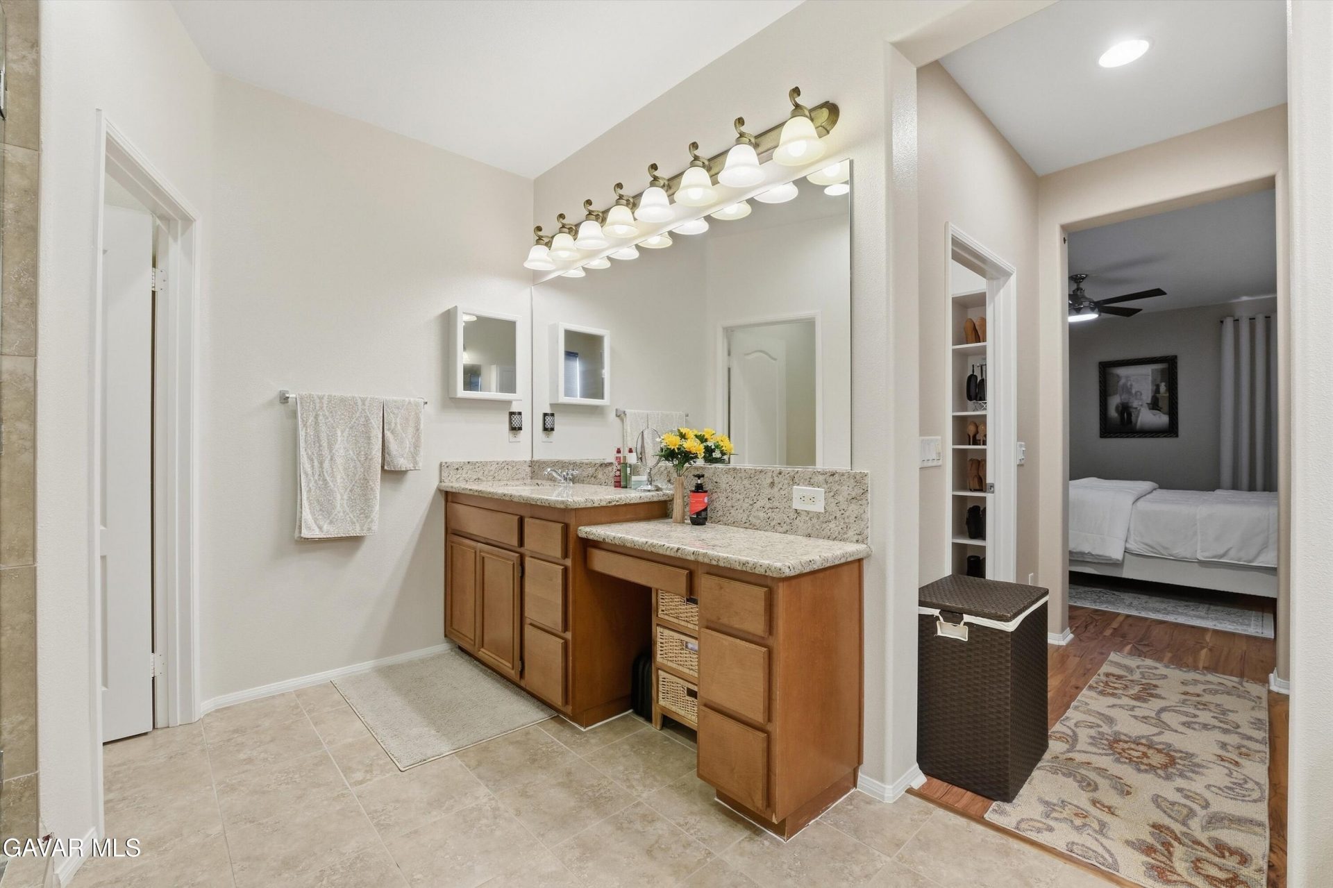Property photo 38