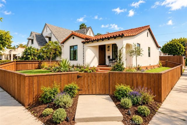 Property photo 37