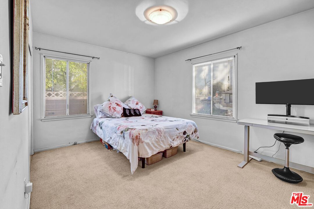 Property photo 34