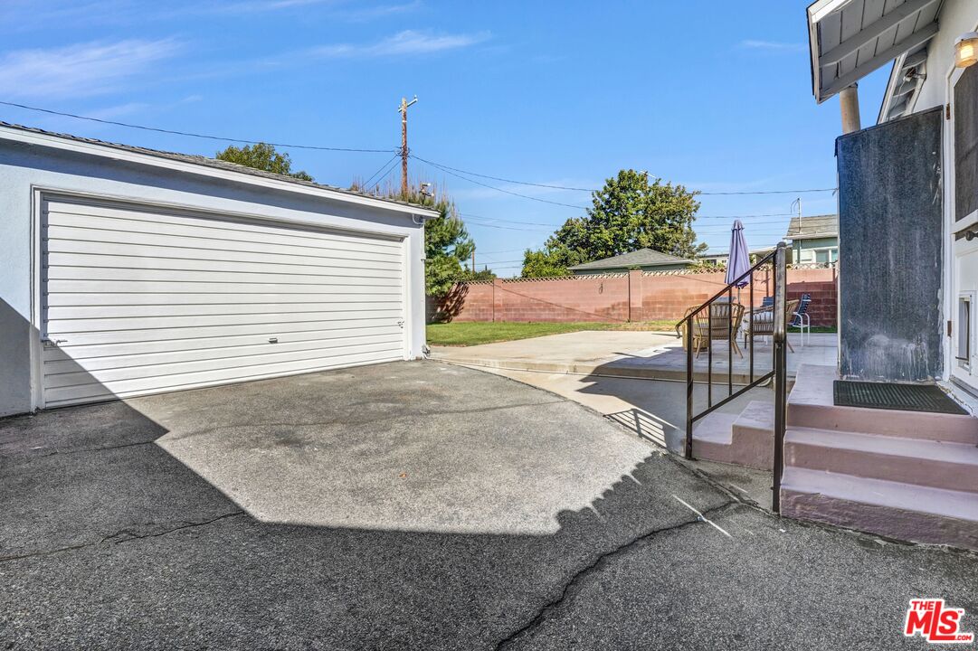 Property photo 36