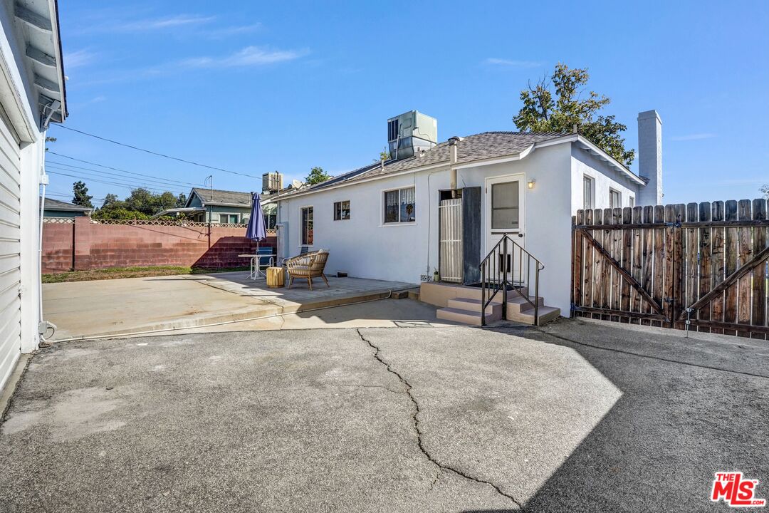Property photo 37