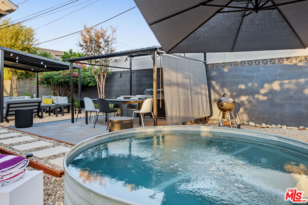 Property photo 28