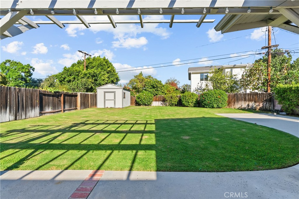 Property photo 35