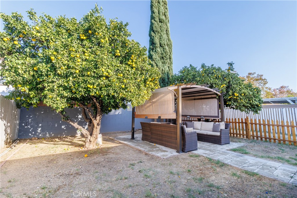 Property photo 24