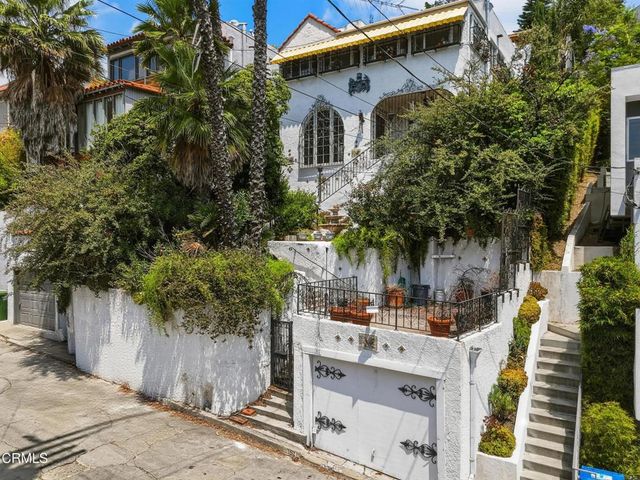 Property photo 38