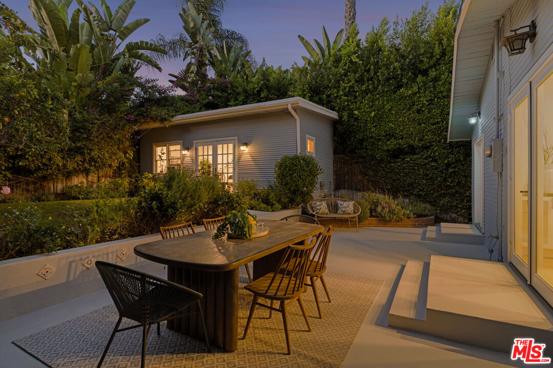 Property photo 37