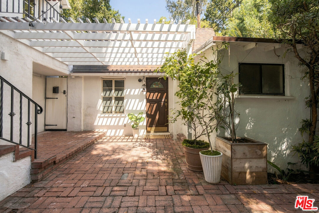 Property photo 33