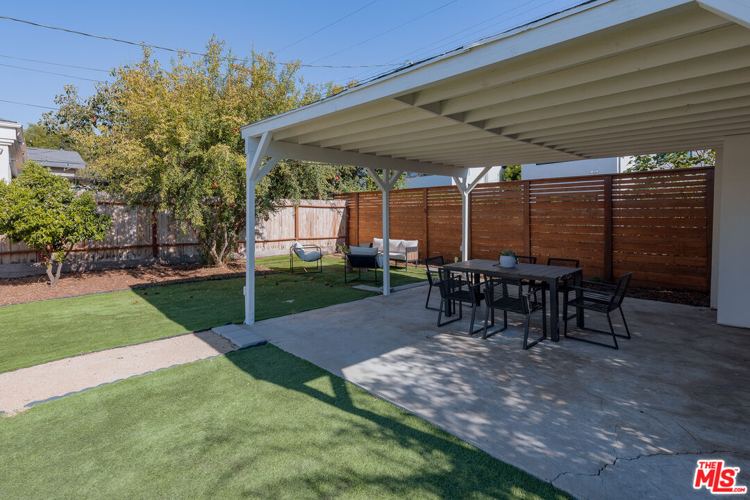 Property photo 28