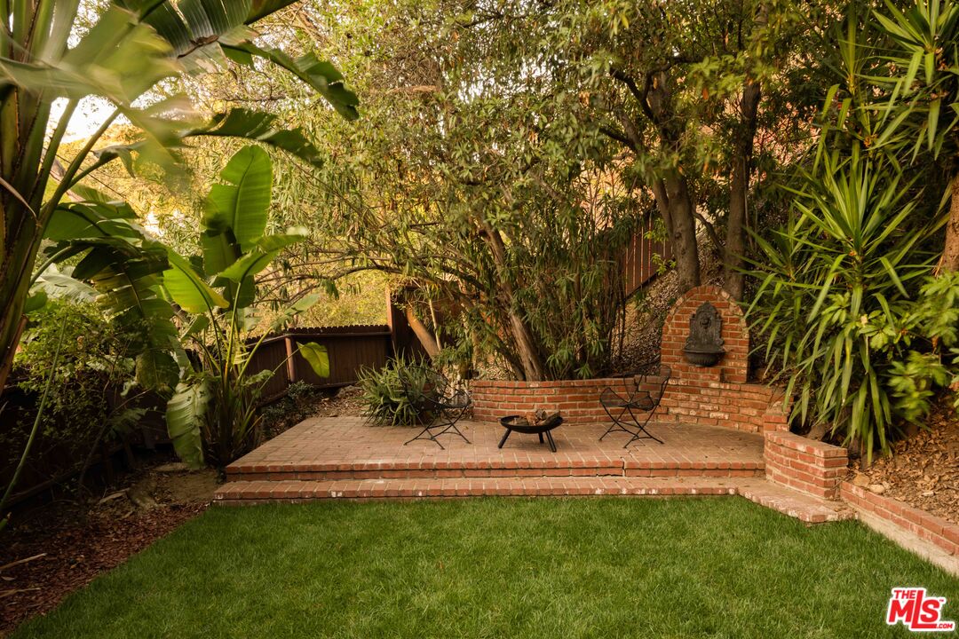 Property photo 33