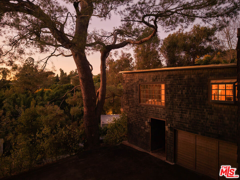Property photo 40