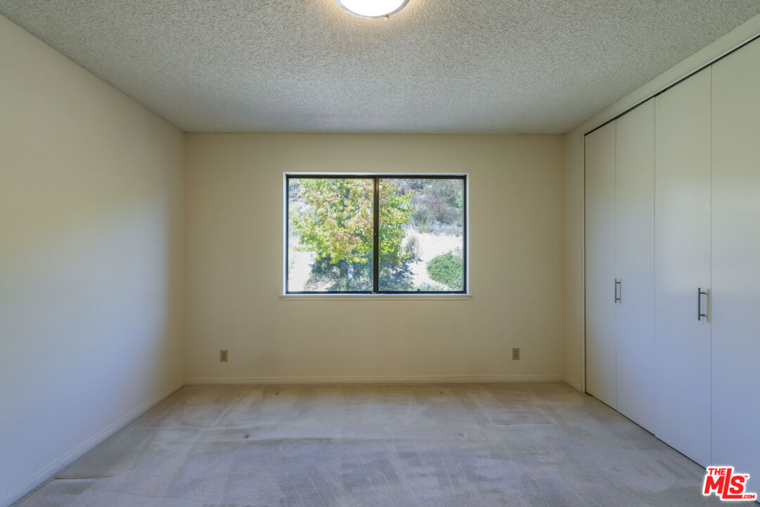 Property photo 50