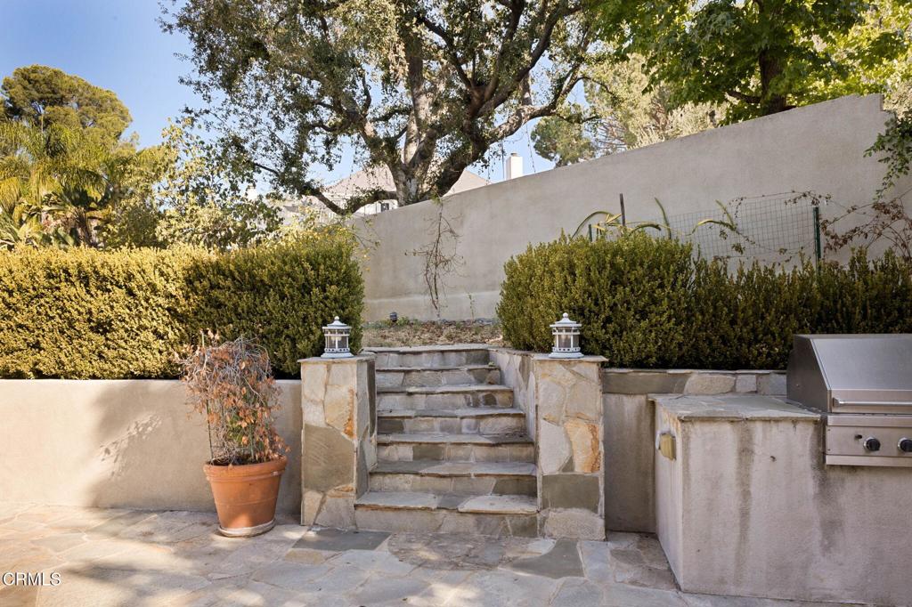 Property photo 40
