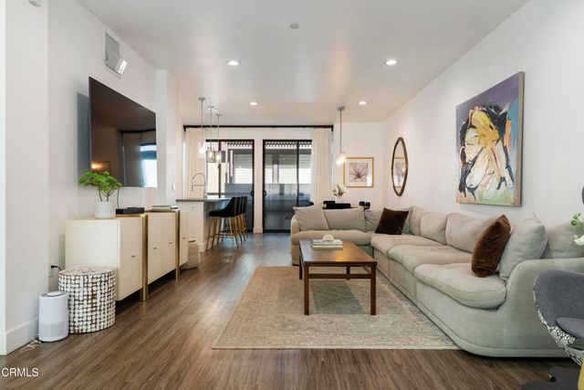 Property photo 44