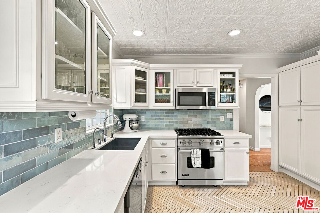 Property photo 31