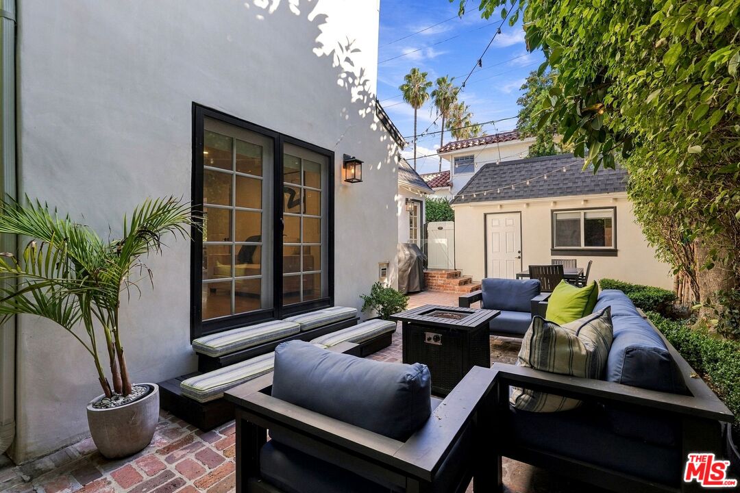 Property photo 28