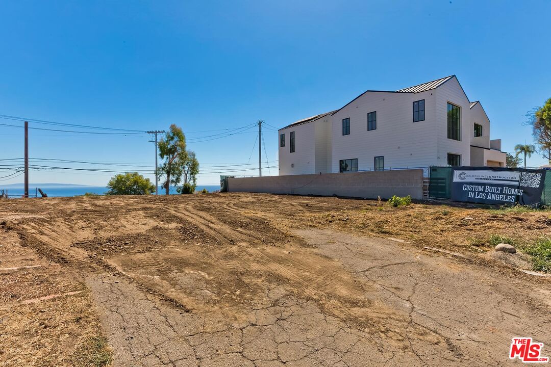 Property photo 24