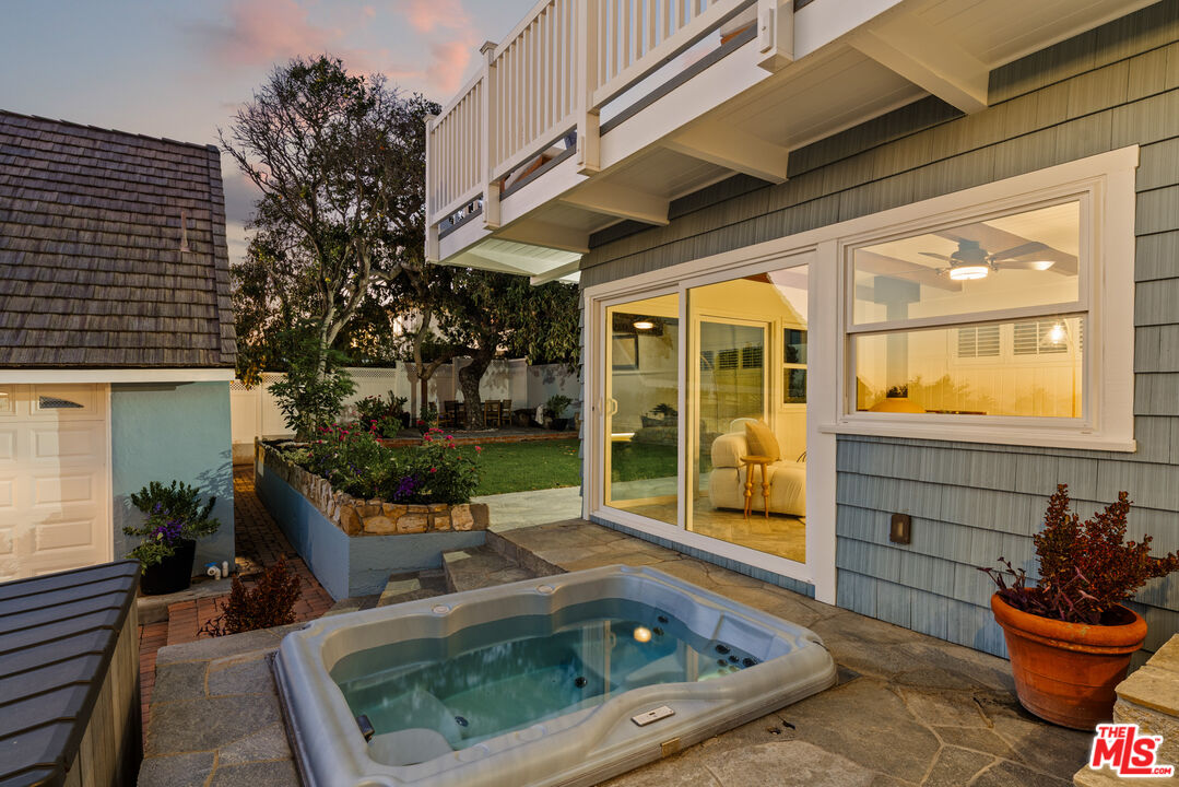 Property photo 31