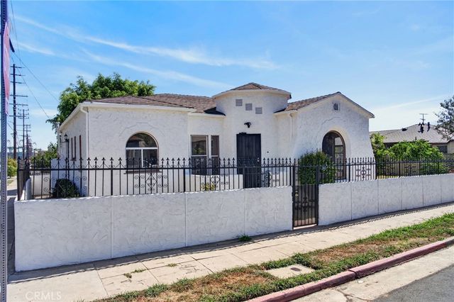 Property photo 35