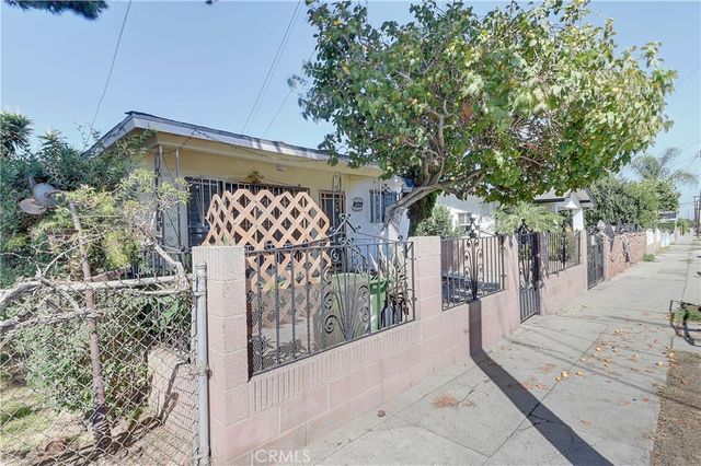 Property photo 37