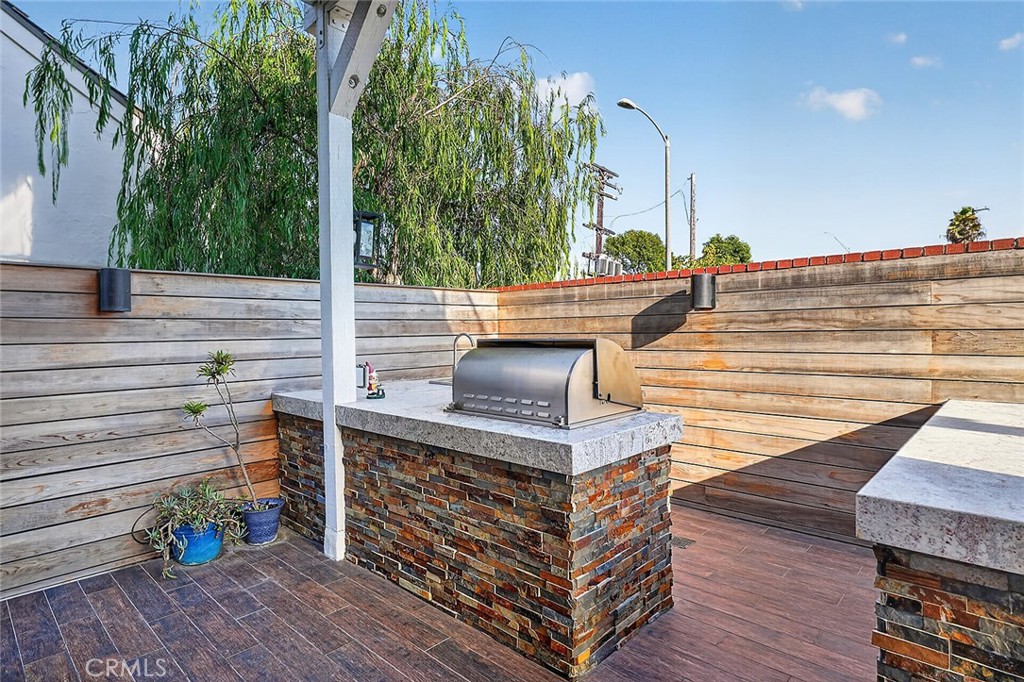 Property photo 28