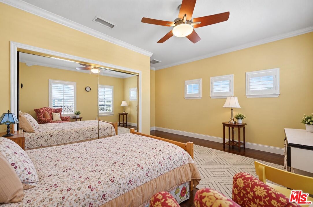 Property photo 40