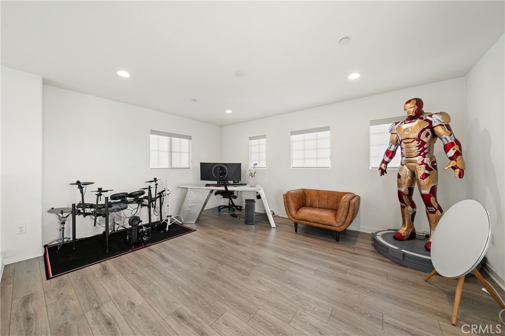 Property photo 43