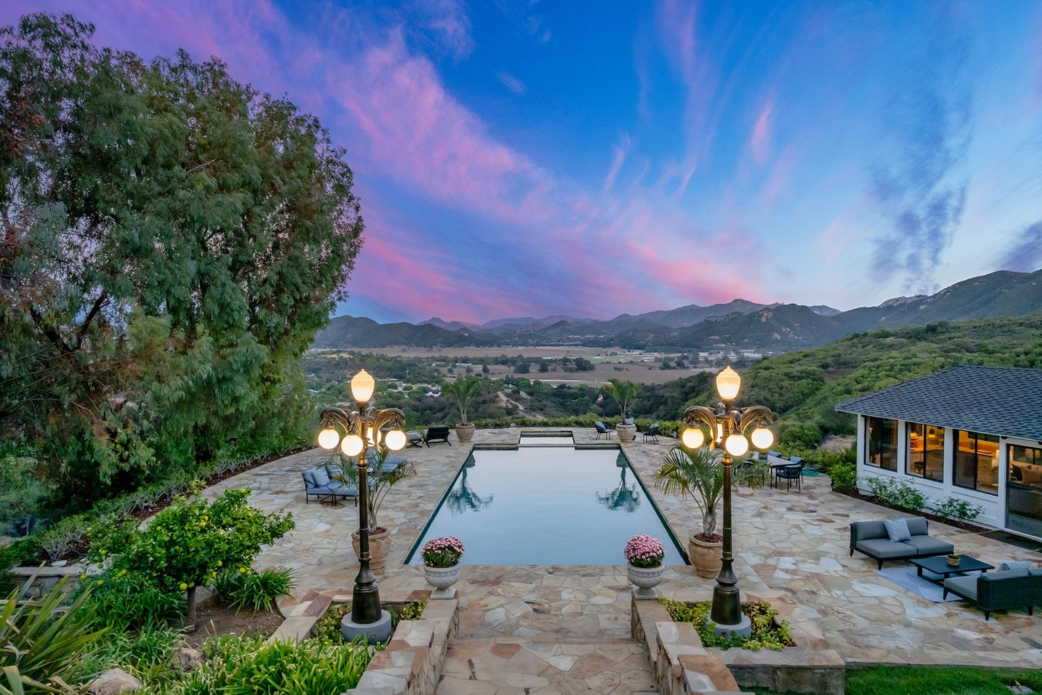 Property photo 30