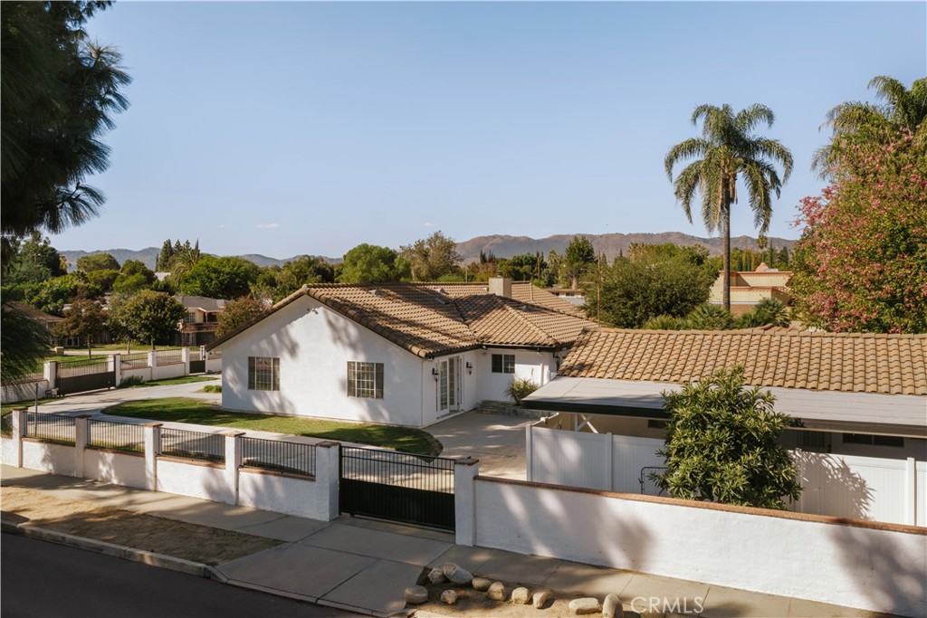 Property photo 35