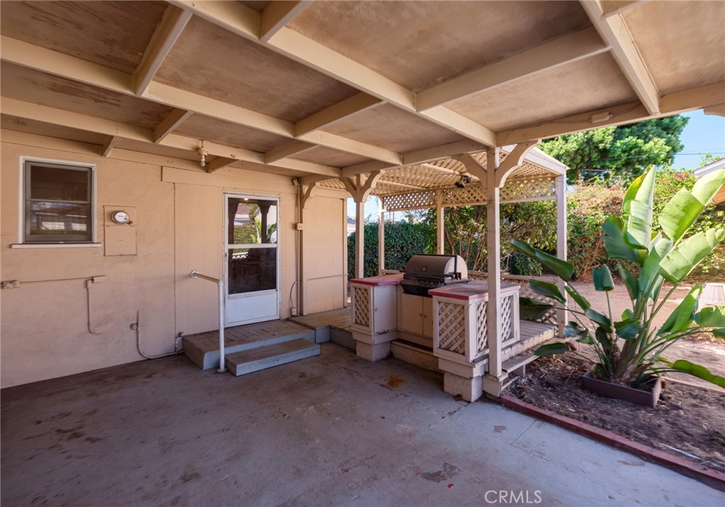 Property photo 33