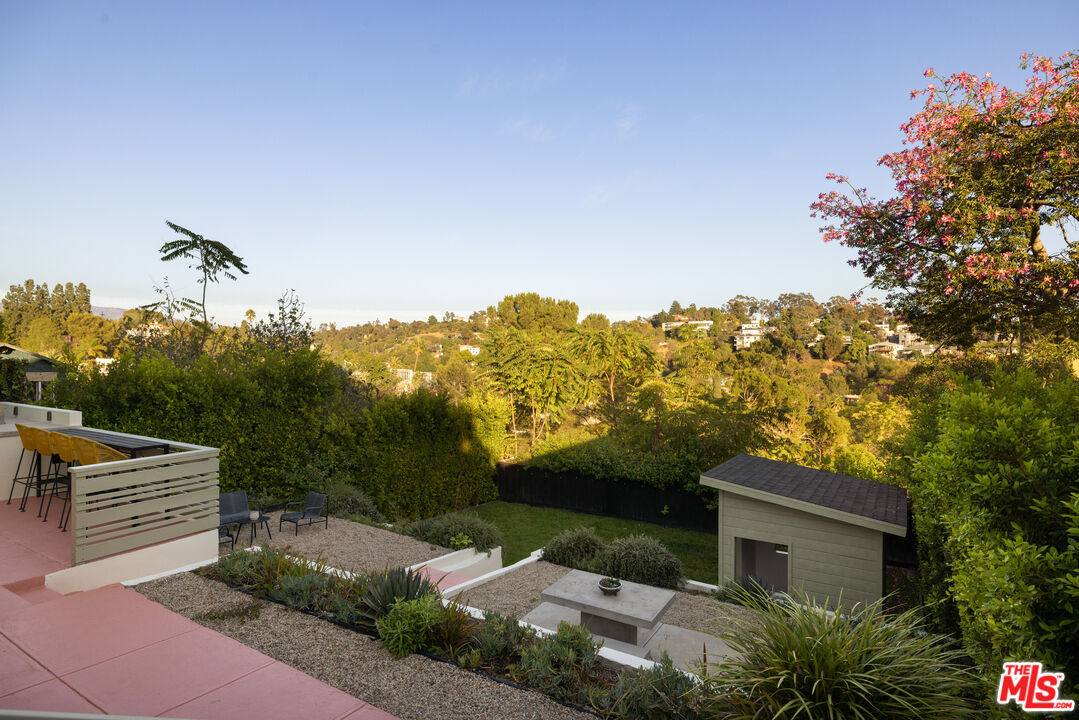 Property photo 35
