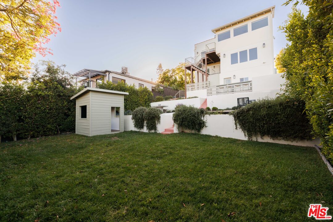 Property photo 37