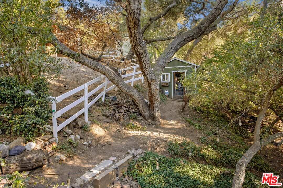 Property photo 42
